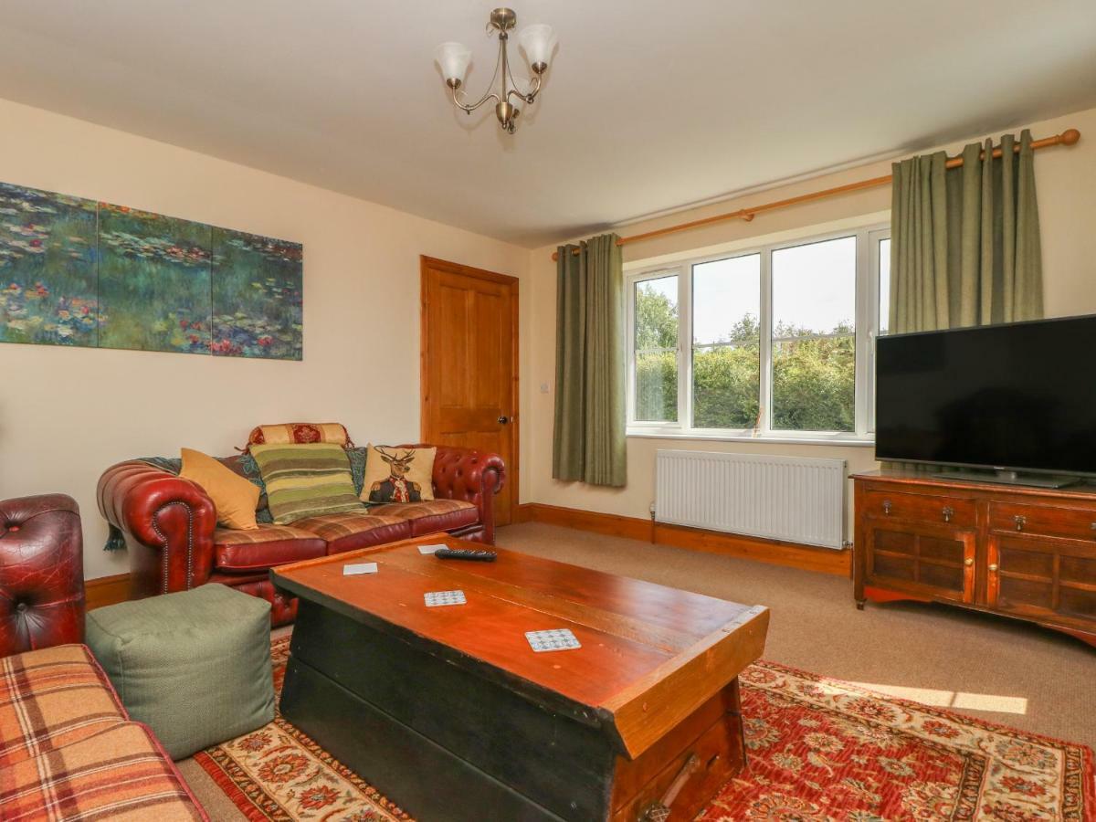 Wayside Cottage York Bagian luar foto