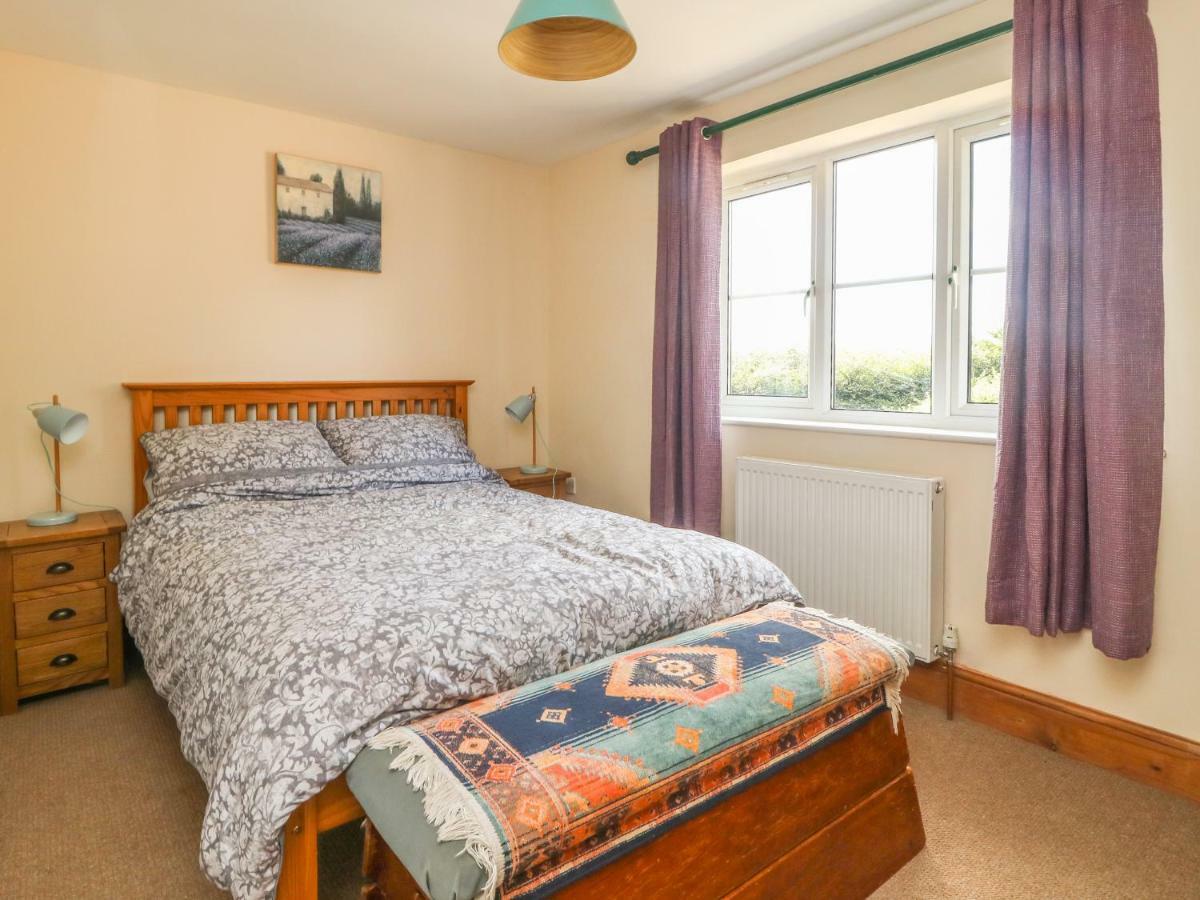 Wayside Cottage York Bagian luar foto